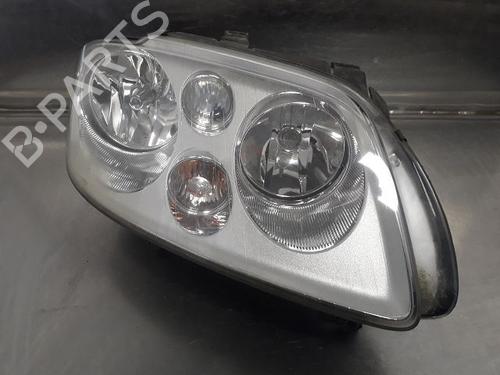 Used Right headlight VW TOURAN (1T1, 1T2) 1.9 TDI (100 hp) 20600262