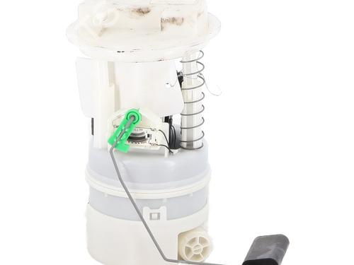 Used Fuel pump Fuel pump RENAULT CLIO III (BR0/1, CR0/1) 1.2 16V (BR02, BR0J, BR11, CR02, CR0J, CR11) (75 hp) 33715532 33715532