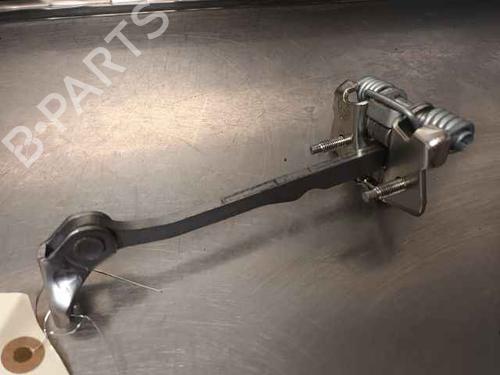 Used Hinge/Door check strap Hinge/Door check strap 39119045 39119045