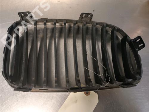 Grille BMW 1 (E81) 118 d | BP9668935C40 