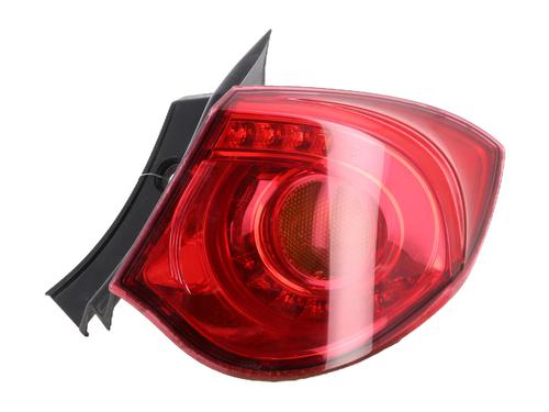 Used Right taillight ALFA ROMEO GIULIETTA (940_) 1.8 TBi (940FXR11) (241 hp) 31012258