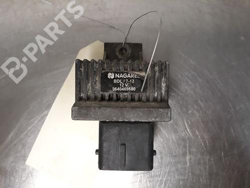 Used Electronic module Electronic module RENAULT TRAFIC II Bus (JL) 2.5 dCi 145 (JL0J) (146 hp) 10396103 10396103