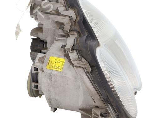 Left headlight MERCEDES-BENZ C-CLASS (W203) C 200 CDI (203.004) | BP21284320C28 