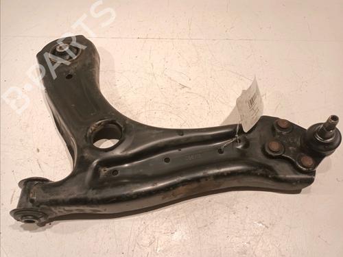Used Left front suspension arm AUDI A1 Sportback (8XA, 8XF) 1.6 TDI (90 hp) 18204087