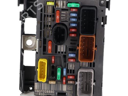 fuse-box-peugeot-partner-box-bodympv-2008-34112882 main image