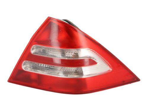 Right taillight MERCEDES-BENZ C-CLASS (W203) C 200 CDI (203.004) | BP21124647C35 