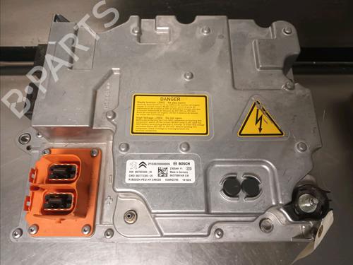 Used Ignition distributor PEUGEOT 3008 I MPV (0U_) 2.0 HDi Hybrid4 (163 hp) 14859089