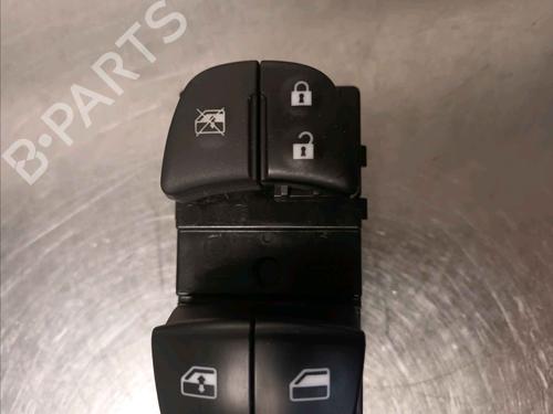 Switch NISSAN MICRA V (K14) | BP30455375I30