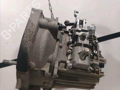 Gearbox OPEL COMBO Box Body/MPV (X12) 1.6 CDTI (B05) | BP19057767M3 
