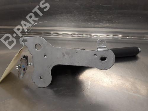 Hand brake PEUGEOT 208 I (CA_, CC_) 1.2 VTi 68 / PureTech 68 | BP9324807I18 