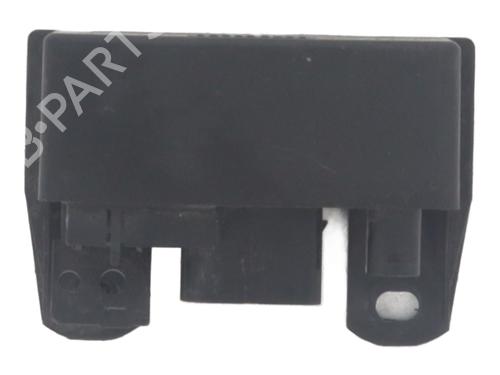 Used Electronic module MERCEDES-BENZ E-CLASS (W210) E 270 CDI (210.016) (170 hp) 30504536