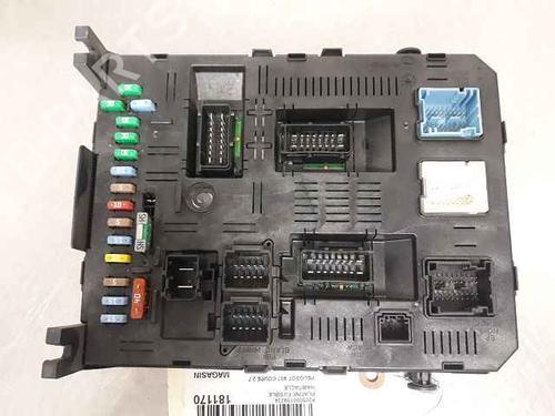 Used Fuse box PEUGEOT 407 Coupe (6C_) 2.7 HDi (204 hp) 30170484