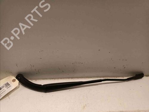 Used Front windshield wiper arm RENAULT EXPRESS Box Body/MPV [2021-2025]  20605271