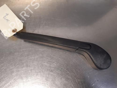 Used Rear windshield wiper arm FORD FOCUS III 1.6 TDCi (115 hp) 14869292