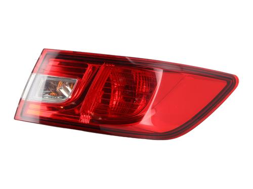 right-taillight-renault-clio-iv-bh_-2012-2013-2014-2015-2016-2017-2018-2019-2020-2021-33810559 main image
