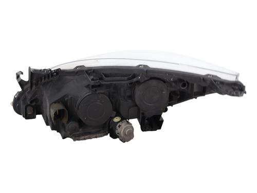 Right headlight PEUGEOT 3008 I MPV (0U_) 1.6 HDi | BP29763429C29