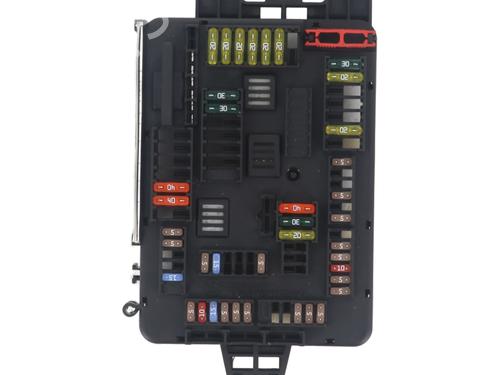 Used Fuse box BMW 1 (F21) 116 d (116 hp) 30409420