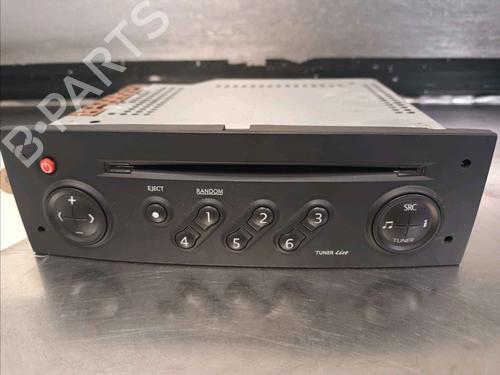 Bilradio RENAULT SCÉNIC II (JM0/1_) 1.5 dCi (JM0F) (82 hp) 30313660