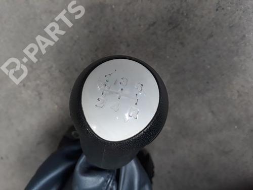 Gear lever FORD KA (RU8) 1.3 TDCi | BP9328138M90