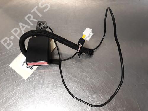 Used Seat buckle PEUGEOT 1007 (KM_) 1.4 (75 hp) 14864376