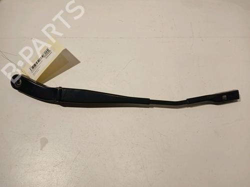Used Front windshield wiper arm MINI MINI CLUBMAN (F54) One D (116 hp) 17730270