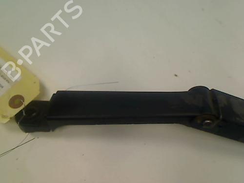 Front windshield wiper arm KIA SPORTAGE II (JE_, KM_) 2.0 CRDi 4WD | BP14869472C143