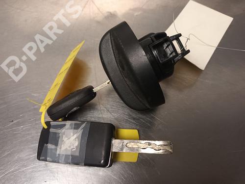 Used Fuel flap PEUGEOT 207 (WA_, WC_) 1.4 HDi (68 hp) 9337953