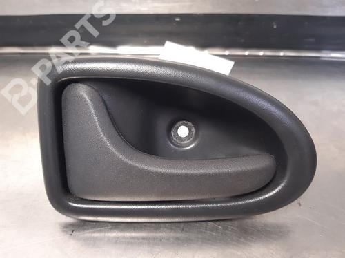 Used Front left interior door handle Front left interior door handle RENAULT CLIO II (BB_, CB_) 1.2 LPG (58 hp) 9335003 9335003