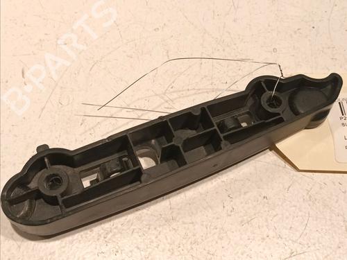 Used Front bumper bracket LAND ROVER RANGE ROVER EVOQUE (L538) 2.2 D 4x4 (150 hp) 17802091