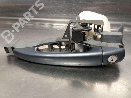 Used Front left exterior door handle Front left exterior door handle PEUGEOT 5008 (0U_, 0E_) 1.6 HDi (112 hp) 9322020 9322020