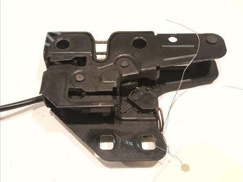Used Hood lock AUDI A6 C6 (4F2) 2.0 TDI (140 hp) 16313566