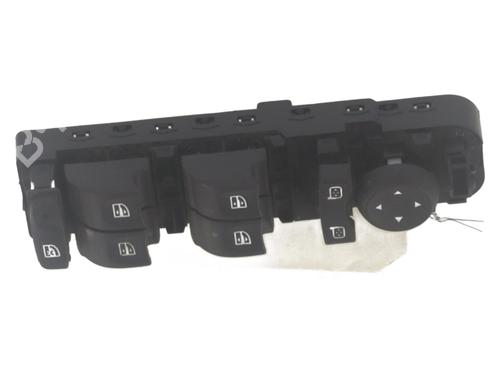 Switch RENAULT MEGANE III Hatchback (BZ0/1_, B3_) 1.5 dCi (BZ09, BZ0D, BZ1W, BZ29, BZ14) | BP36183525I30 - Image 3