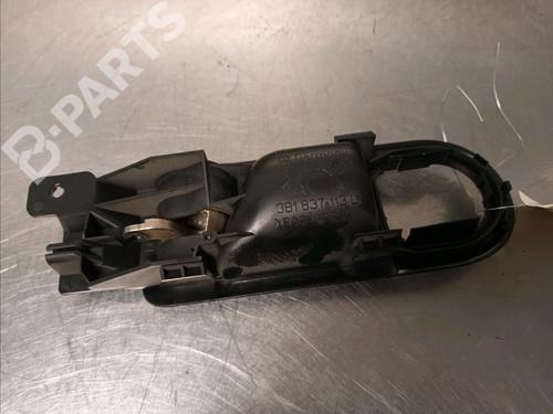 Venstre foran invendig håndtak VW GOLF IV (1J1) 1.9 SDI | BP9341302I13 