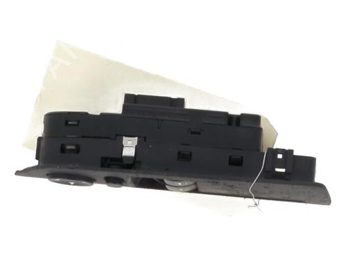 Switch BMW 1 (E87) 118 d | BP22401359I30 
