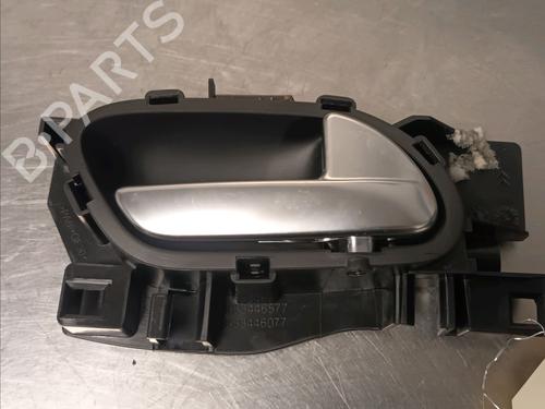 Højre bagtil invendig håndtag CITROËN C3 Picasso (SH_) 1.2 THP 110 (SHHNZ6) (110 hp) 12960938