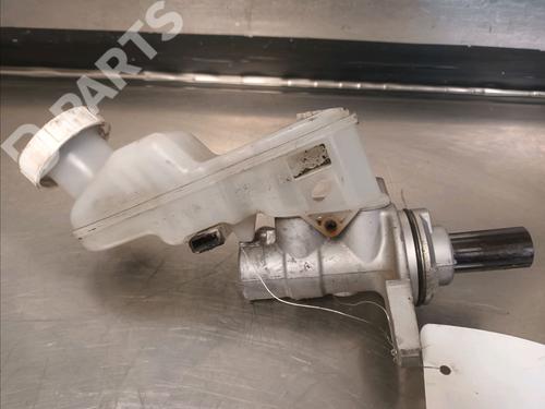 Used Brake master cylinder PEUGEOT ION Electric (64 hp) 10313556