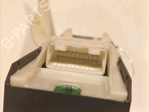 Switch TOYOTA AURIS (_E18_) 1.8 Hybrid (ZWE186_, ZWE186R) | BP16242458I30 