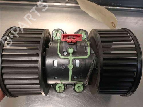 Heater blower motor RENAULT SCÉNIC III (JZ0/1_) 1.6 dCi (JZ00, JZ12) | BP20604075M62 