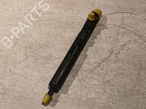 Used Injector RENAULT CLIO III (BR0/1, CR0/1) 1.5 dCi (BR17, CR17) (86 hp) 30270442