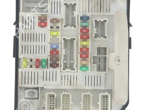 Used Fuse box RENAULT KANGOO / GRAND KANGOO II (KW0/1_) 1.5 dCi 75 (KW07, KW10, KW04) (75 hp) 30338330