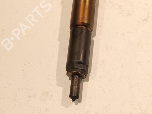 Injector RENAULT KANGOO Express (FW0/1_) 1.5 dCi 110 (FW06, FW12) | BP31988325M100