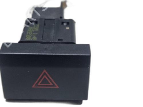 Used Warning switch VW POLO V (6R1, 6C1) 1.2 TDI (75 hp) 22992282