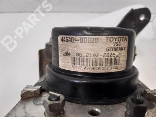 ABS pump TOYOTA YARIS (_P13_) 1.4 D (NLP130_, NLP130) | BP9328908M43 