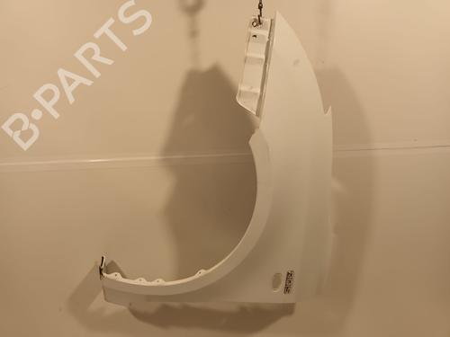 Guarda-lamas esquerdo SUZUKI SWIFT III (MZ, EZ) 1.3 DDiS (RS413D) (69 hp) 30801213