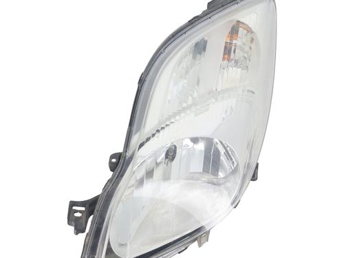 Scheinwerfer links für TOYOTA YARIS (_P9_) 1.4 D-4D (NLP90_, NLP90R) (90 hp) 30504489