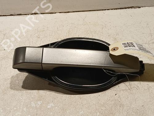 Used Front left exterior door handle LAND ROVER RANGE ROVER SPORT I (L320) 3.6 D 4x4 (272 hp) 20671228