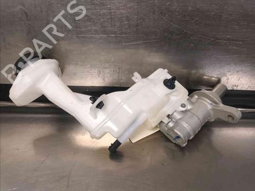 Used Brake master cylinder NISSAN QASHQAI II SUV (J11, J11_) 1.6 dCi (130 hp) 20602378