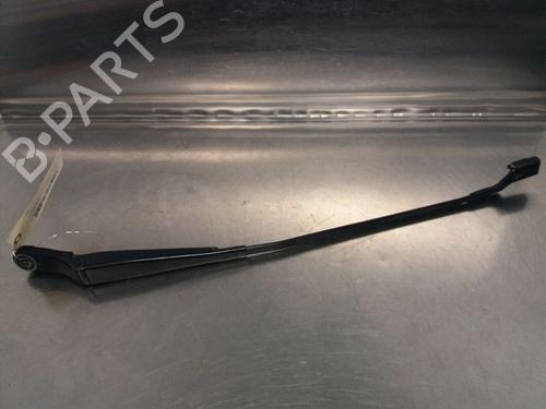 Used Front windshield wiper arm PEUGEOT 5008 (0U_, 0E_) 1.6 HDi (112 hp) 14869539