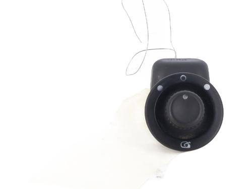 Comando specchietti Comando specchietti RENAULT CLIO III (BR0/1, CR0/1) 1.5 dCi (BR17, CR17) (86 hp) 36291383 36291383