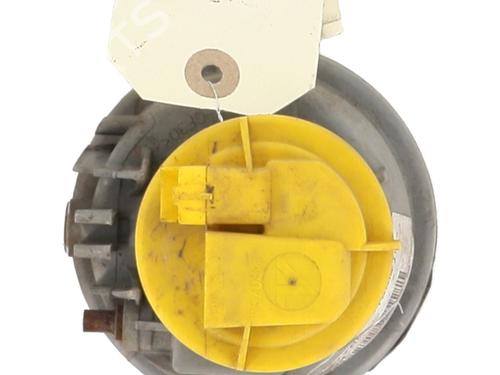 Right front fog light PEUGEOT 1007 (KM_) 1.4 | BP25984106C31